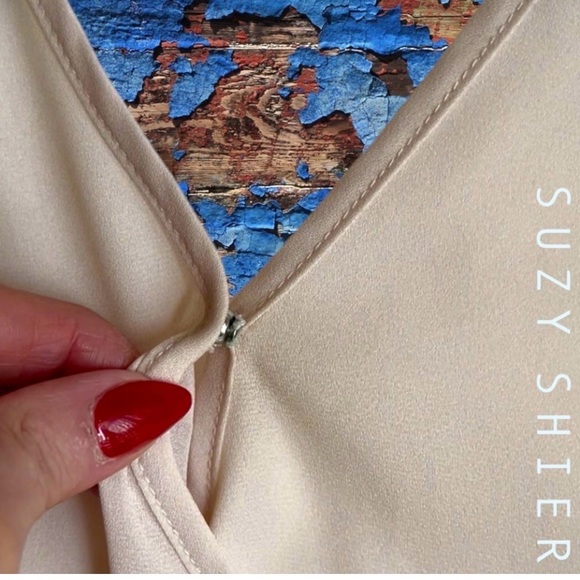 Suzy Shier Cream Lace Trim Wrap Top - Picture 7 of 9